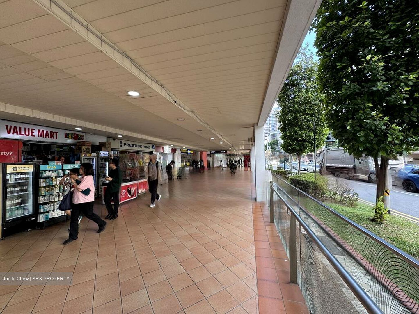 Bras Basah Complex (D7), Shop House #470838551